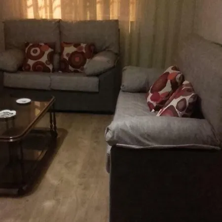 Vivienda De Uso Turistico Apartment *