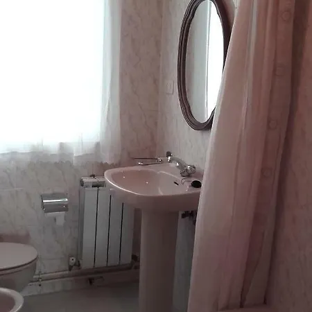 Vivienda De Uso Turistico * Santiago de Compostela